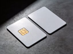 刷卡工控一体机用什么卡？IC卡和ID卡有什么区别？