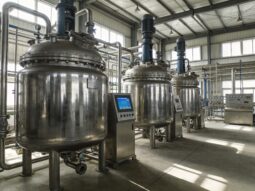 精细化工车间防爆防腐工况升级：全封闭工控一体机适配数据采集与过程管控